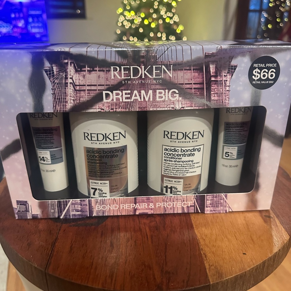 Redken Gift Set